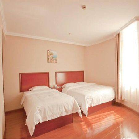 Greentree Inn Liaoning Dalian Railway Station South Shengli Square Express Hotel Экстерьер фото