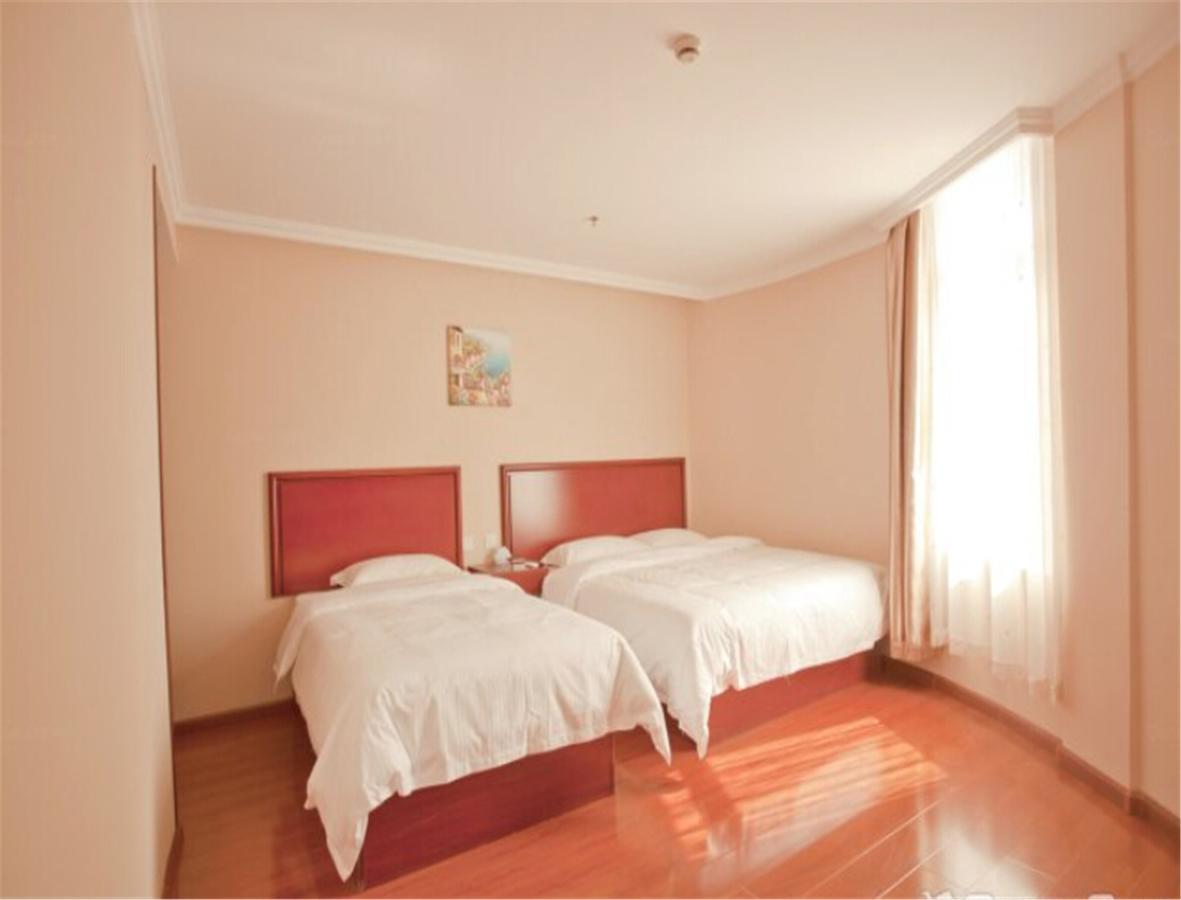 Greentree Inn Liaoning Dalian Railway Station South Shengli Square Express Hotel Экстерьер фото