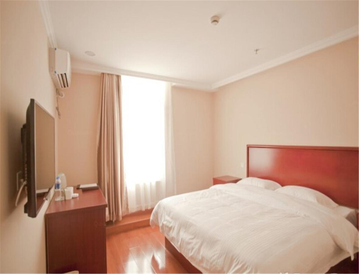 Greentree Inn Liaoning Dalian Railway Station South Shengli Square Express Hotel Экстерьер фото